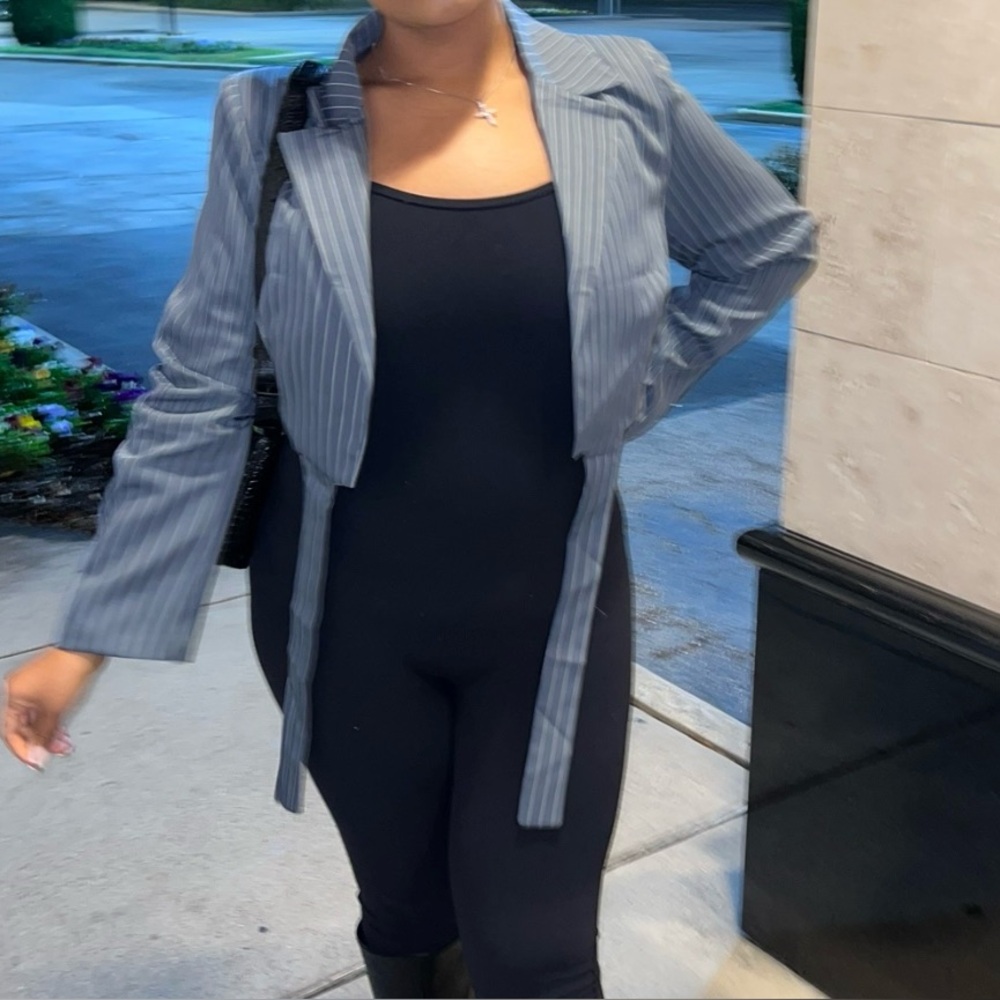Cropped blazer - Picture 3 of 5